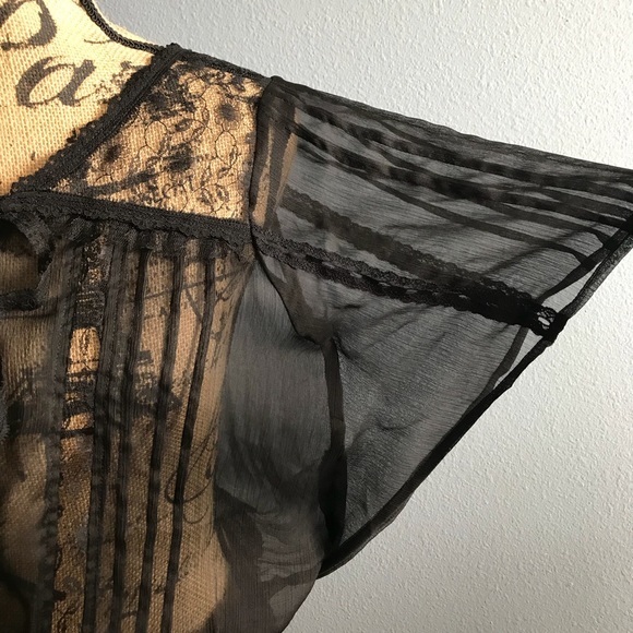 Romeo & Juliet Couture Tops - Romeo & Juliet Couture Sheer Black Blouson Top M